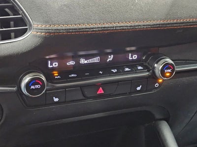 2024 Mazda Mazda3 2.5 Carbon Turbo