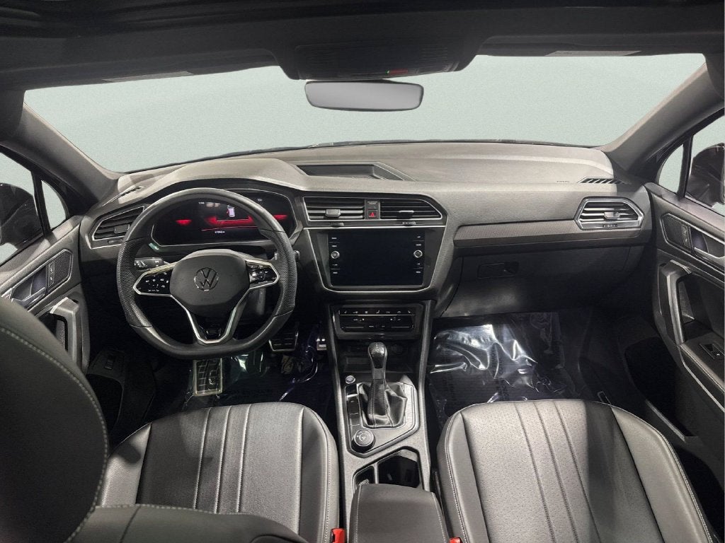 2024 Volkswagen Tiguan 2.0T SE R-Line Black