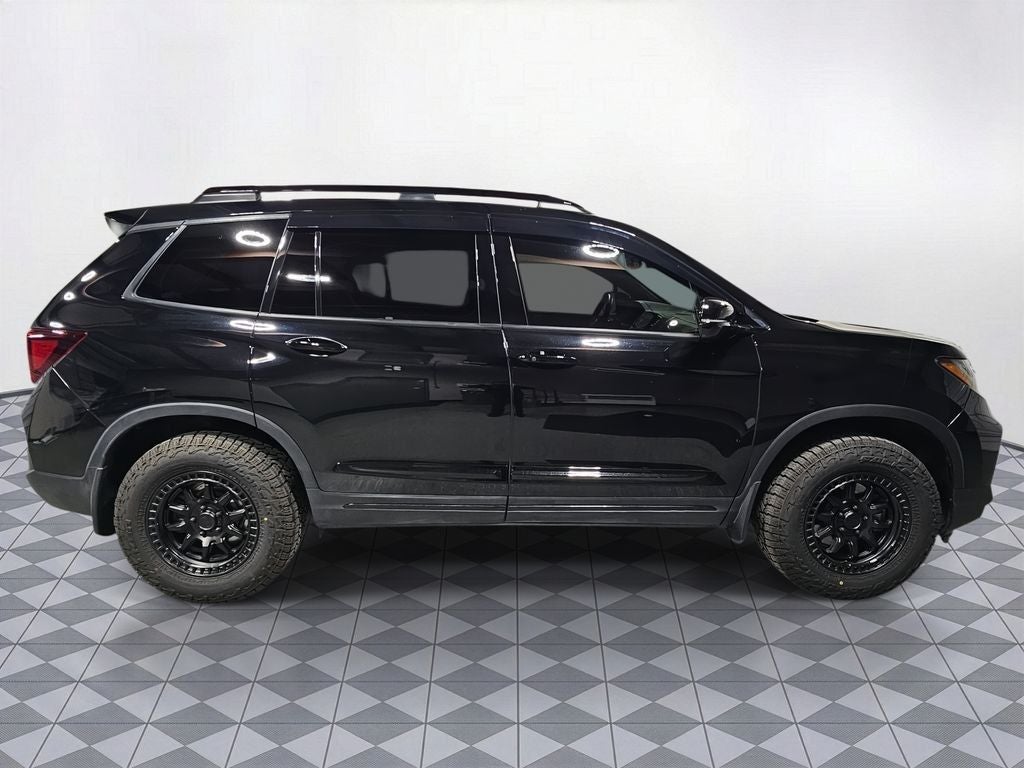 2024 Honda Passport Black Edition