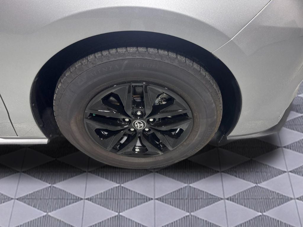 2024 Toyota Sienna XLE 7 Passenger