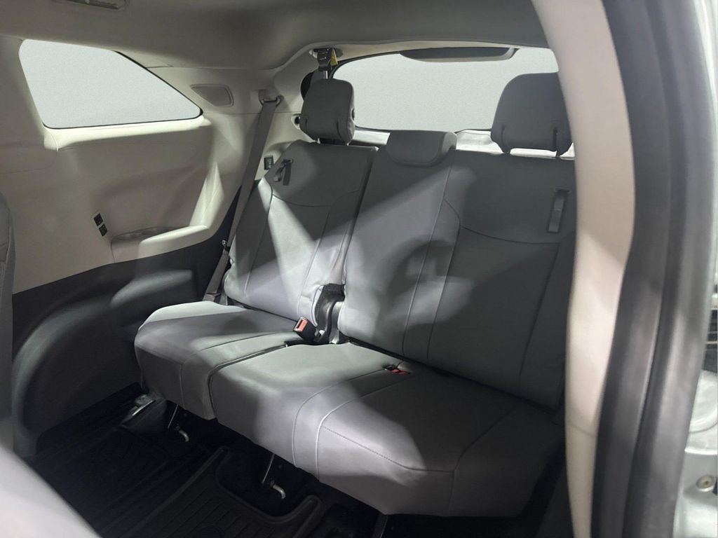 2024 Toyota Sienna XLE 7 Passenger