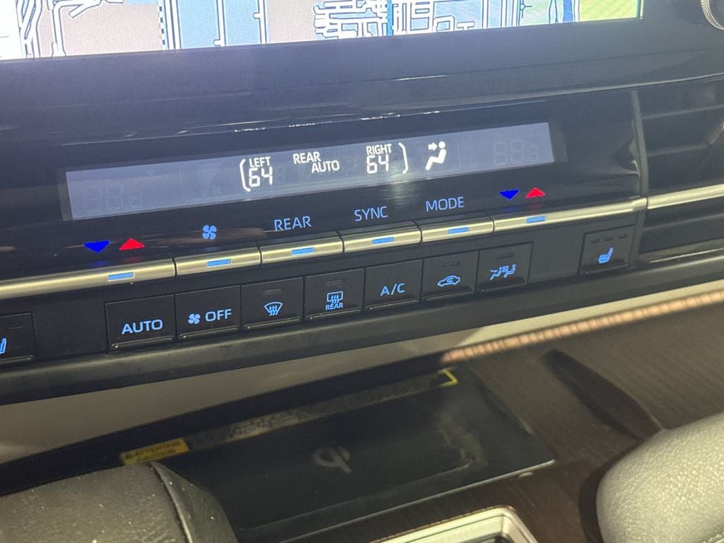 2024 Toyota Sienna XLE 7 Passenger