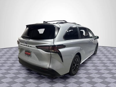 2024 Toyota Sienna XLE 7 Passenger