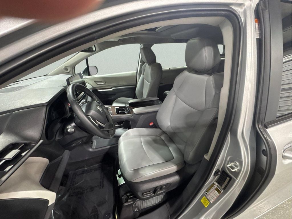 2024 Toyota Sienna XLE 7 Passenger
