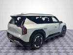 2026 Kia EV9 Light Long Range