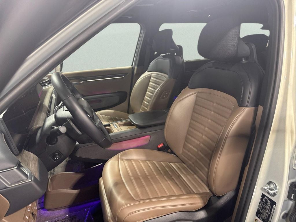2026 Kia EV9 Light Long Range