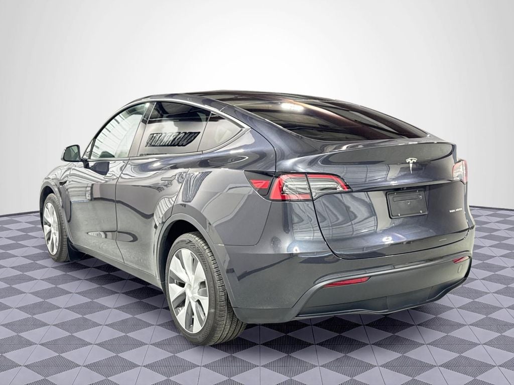 2024 Tesla Model Y Long Range
