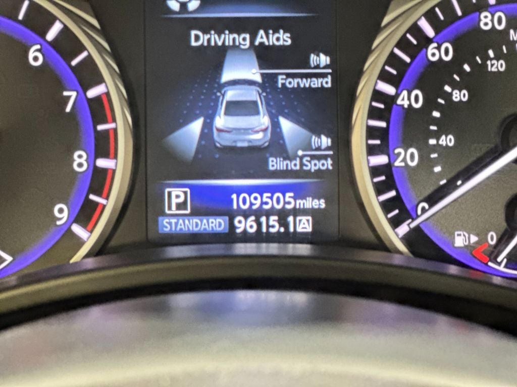 2017 INFINITI Q60 Red Sport 400