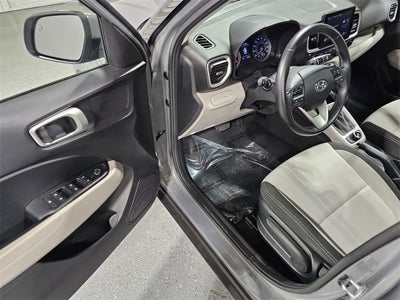 2022 Hyundai Venue SEL