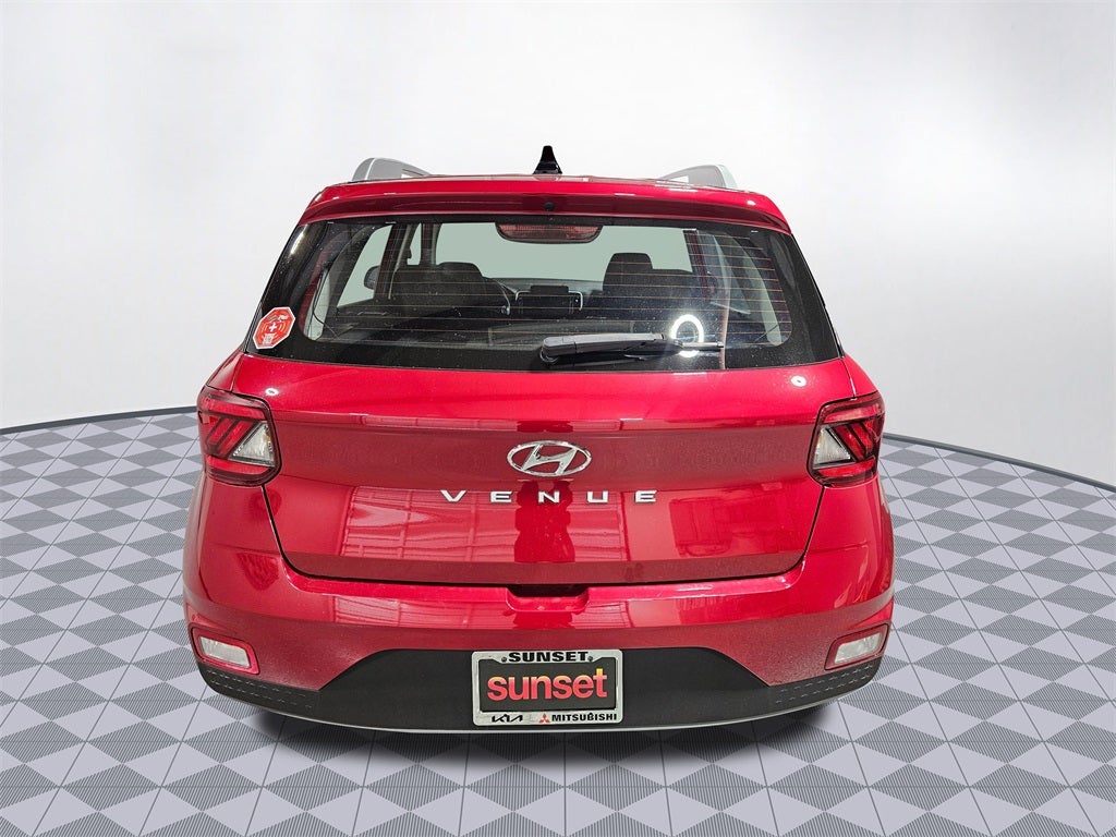 2022 Hyundai Venue SEL