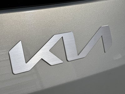2024 Kia EV9 Land