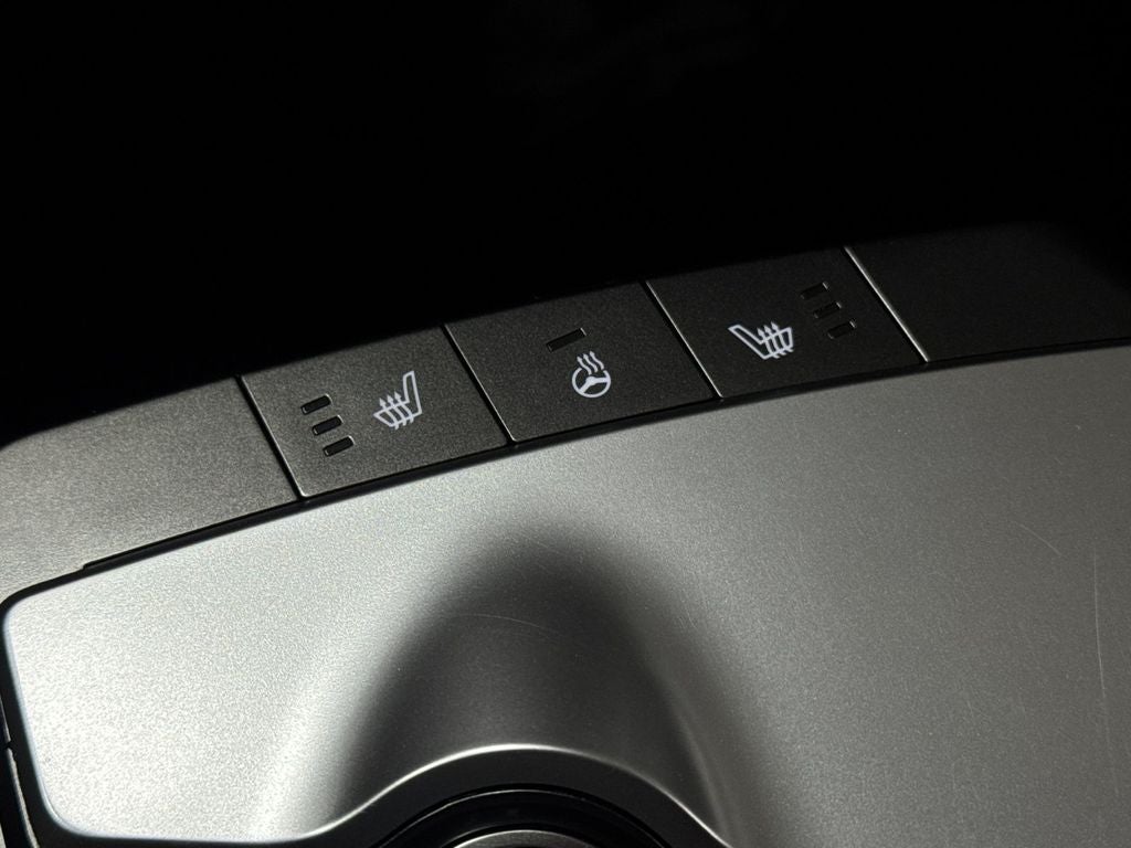 2024 Kia EV6 Light