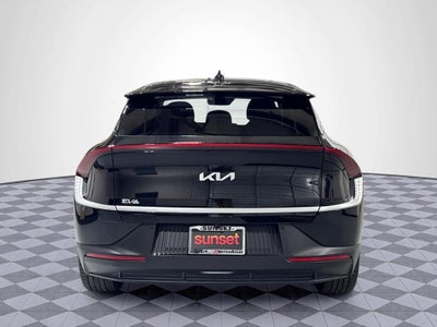 2024 Kia EV6 Light