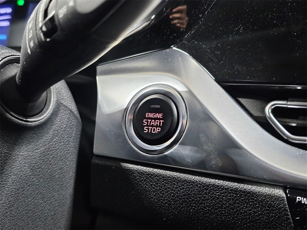 2022 Kia Niro Plug-In Hybrid EX