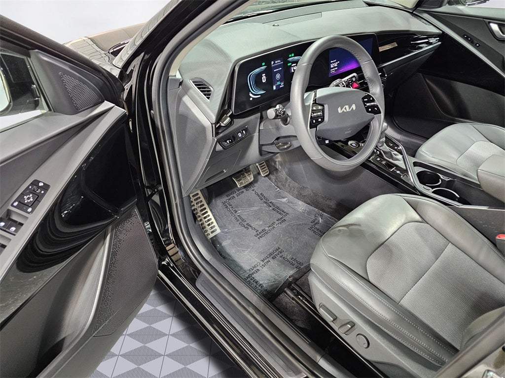2024 Kia Niro EX Touring