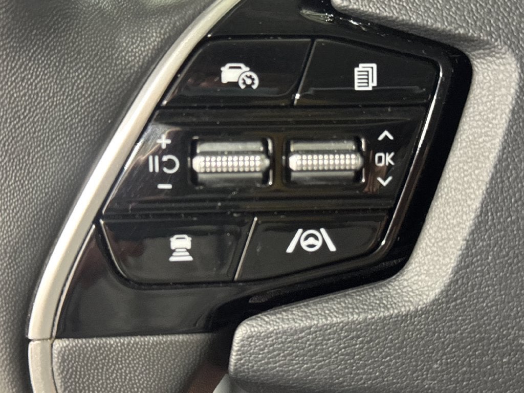 2025 Kia Niro Plug-In Hybrid EX