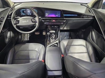 2024 Kia Niro SX Touring