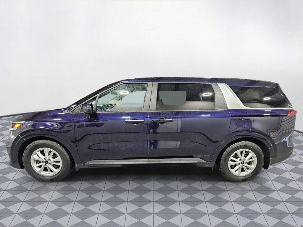 2022 Kia Carnival LX