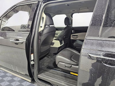 2023 Kia Carnival SX Prestige