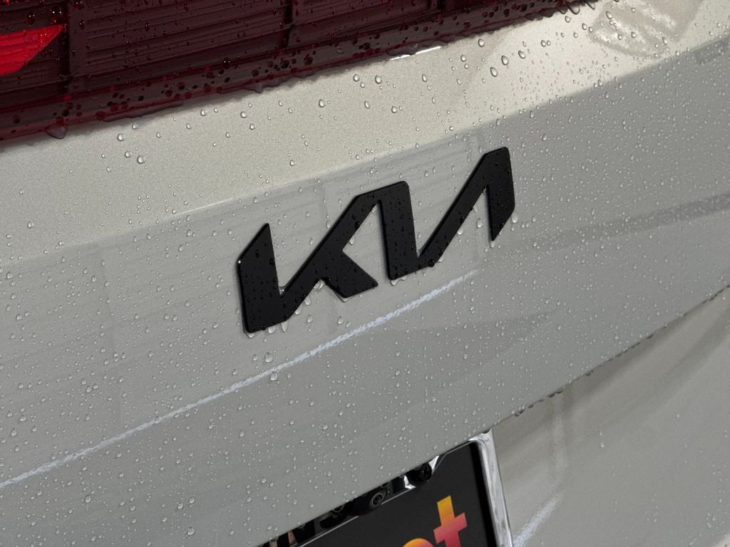 2025 Kia Carnival Hybrid SX