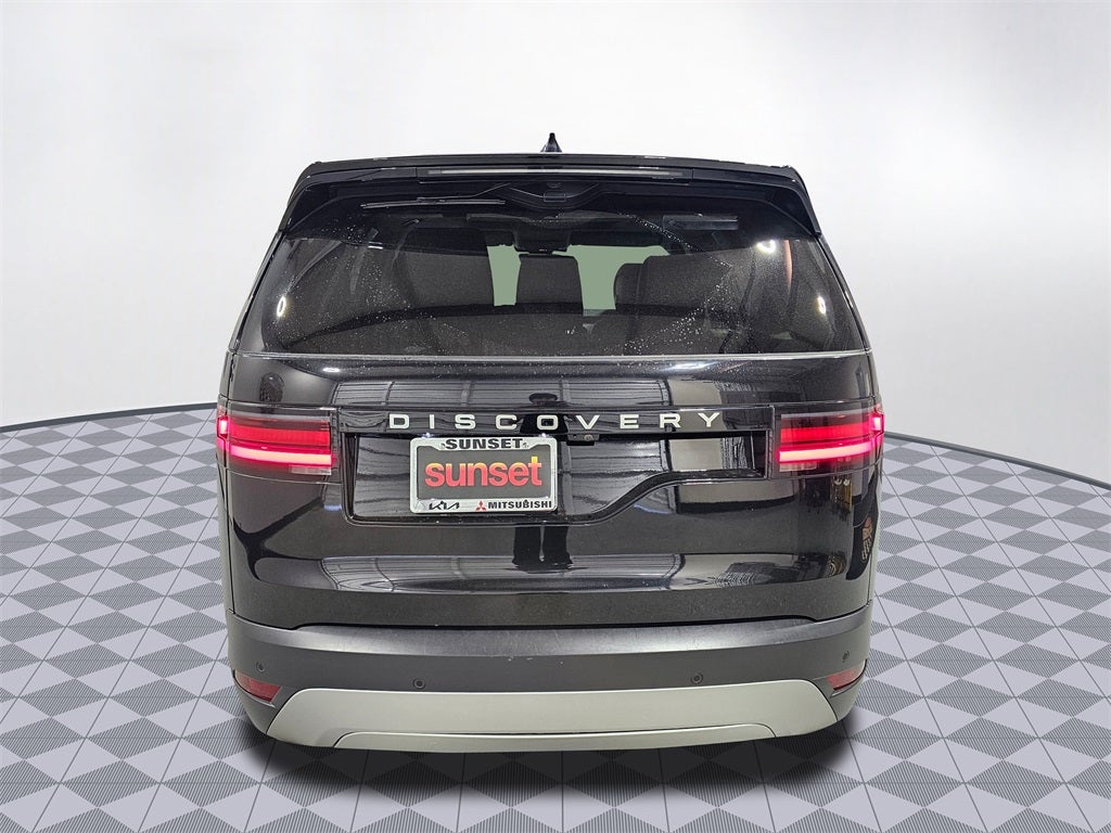 2024 Land Rover Discovery S