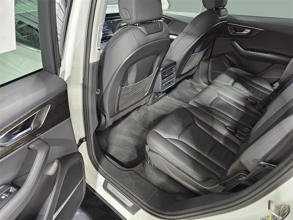 2023 Audi Q7 55 Premium Plus quattro
