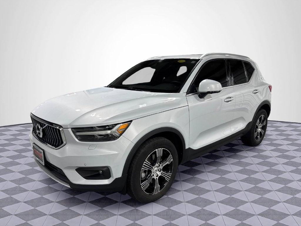 2022 Volvo XC40 T5 Inscription