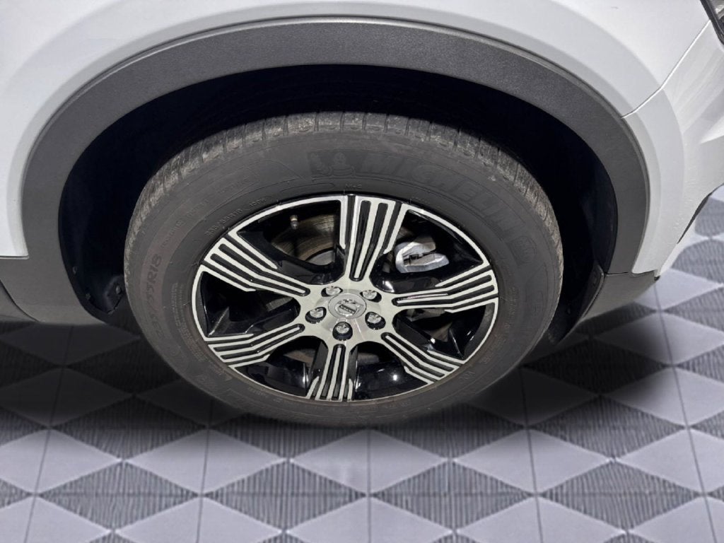 2022 Volvo XC40 T5 Inscription