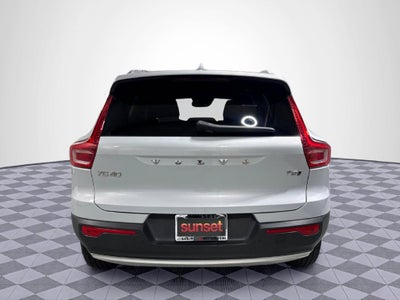 2022 Volvo XC40 T5 Inscription