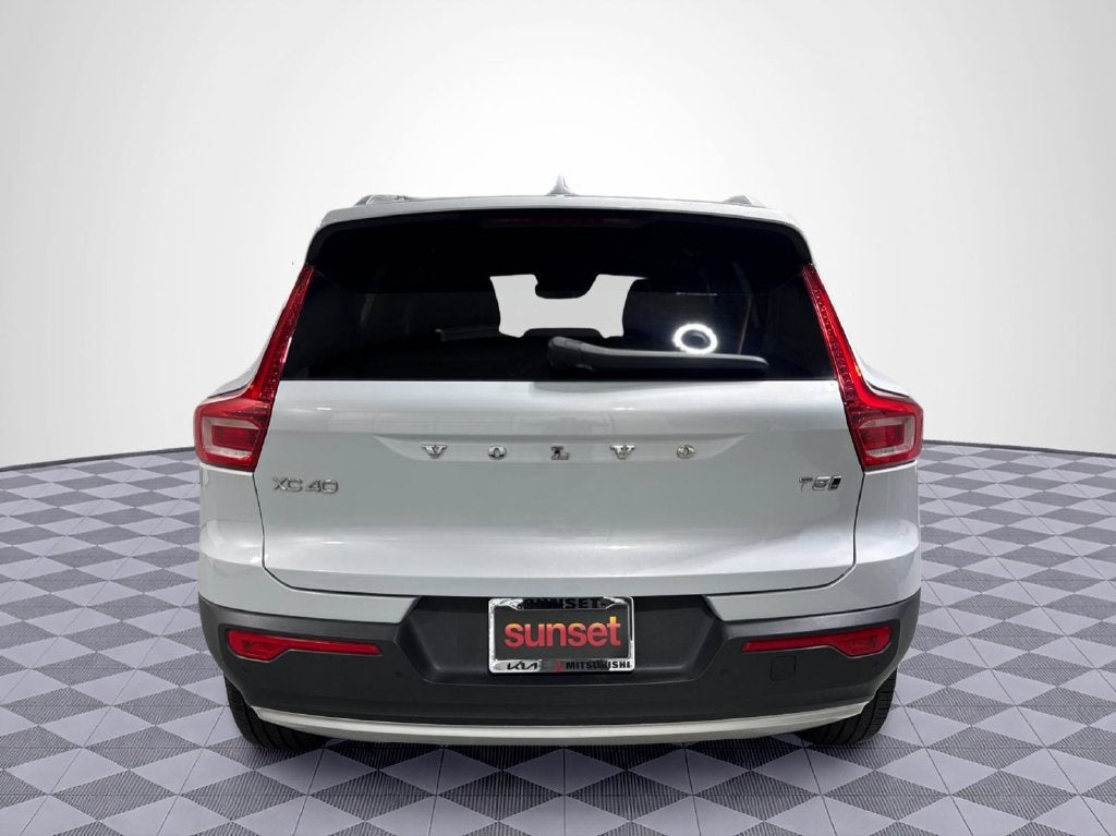 2022 Volvo XC40 T5 Inscription