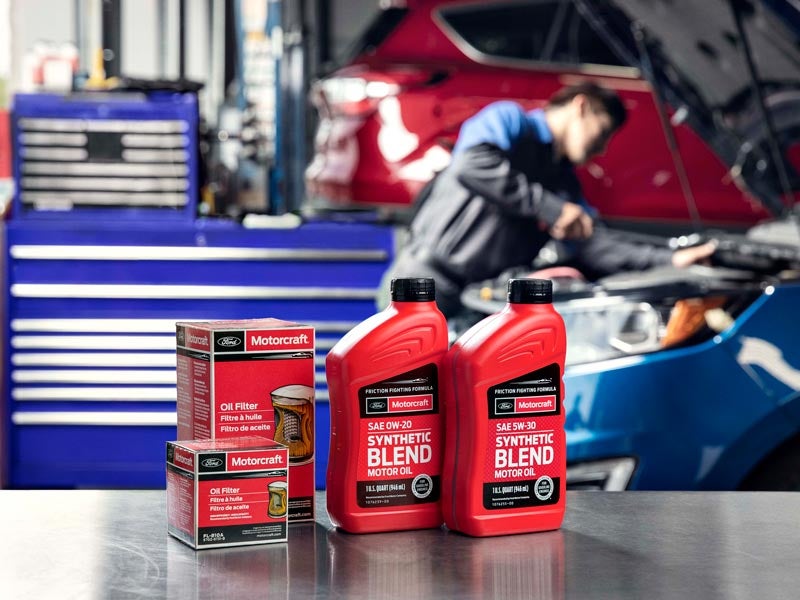 Motorcraft oil used for Ford oil change service in Sumner Washington